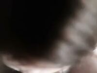 Branquinha tatuada faz belo boquete gostoso