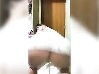 Bia Mantovani nua rebolando e mostrando seu cu lindo depilado