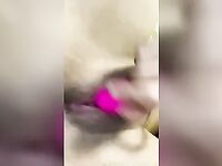 Martina Oliveira se masturbando gostoso com vibrador