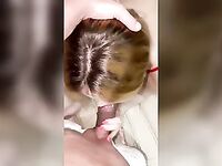 Laine Cordeiro pelada fazendo boquete no pau do Bruno Diferente