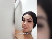 Dj Nathi pelada no chuveiro no pornô privacy