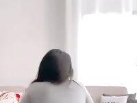 Taina Costa erome rebolando sua bunda grande de shortinho