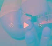 Belle Delphine onlyfans socando brinquedo no cuzinho rosa