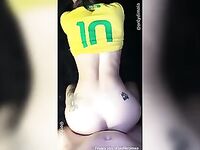 Diana Maia novinha gostosa dando a bucetinha de quatro