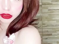 Raluca pelada toda linda de lingerie rosa