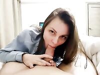 Karen Oliver novinha gostosa viciada em beber leite