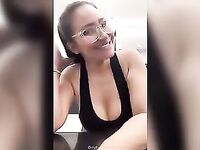 Video da gostosa Alessandra Marques no espelho