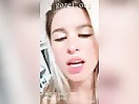 mae da debora peixoto mamando a rola do marido dela
