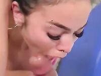 Xgisa fazendo boquete gostoso no amante pirocudo