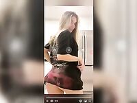 Tay Cerqueira porn mostrando a bunda sem calcinha