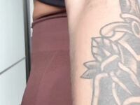 Malelly porno telegram mostrando sua bunda enorme