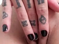 Bucetinha da Malelly em vídeo pornô onlyfans