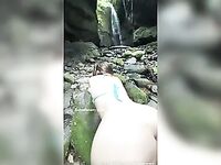 Rafaela Nery nua trepando com dotado na cachoeira