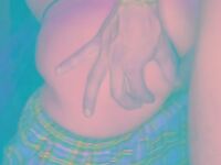 Gi Genesini porno dando sua bucetinha rosada