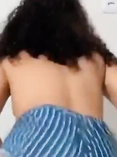 Amanda Lisboa rebolando gostoso demais