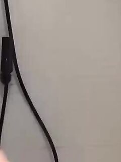 Amiichan erome cheia de tesão no chuveiro tocando siririca