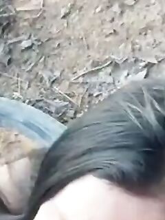 Maria Leite dando pro pauzudo no mato e engolindo porra