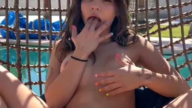 Xvideos Jameliz tocando siririca e gemendo com vontade