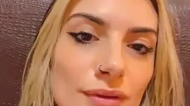Xvideos onlyfans Sarah Caus pelada tocando siririca gostosa