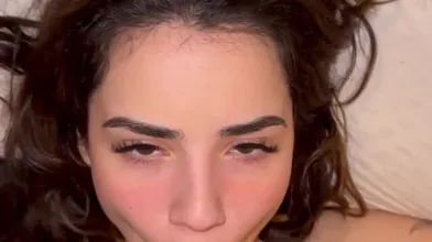Erome Jameliz fazendo boquete gostoso na piroca