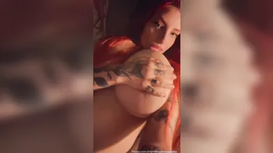 Gabriela Abdala famosa peituda