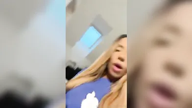 Anitta Hot super sexy usando uma calcinha branca
