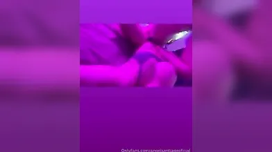 Porno peituda Angel Santiago dando a xereca apertada