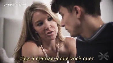 Comendo a mae legendado e gozando dentro da puta