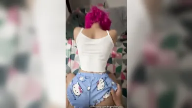 Lulu Witox dando de 4 em porno caseiro