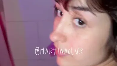 Martina Oliveira privacy pelada tomando banho ensaboado