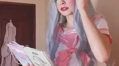 Babycaroline69 pelada mostrando seu corpinho