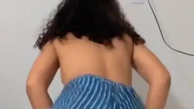 Amanda Lisboa rebolando gostoso demais