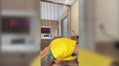 Karol Rosado fodendo com camisa do Brasil vazada