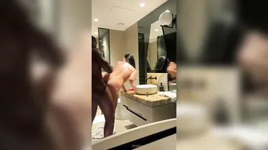 Meganrogerson princesa morena gemendo alto negão foda