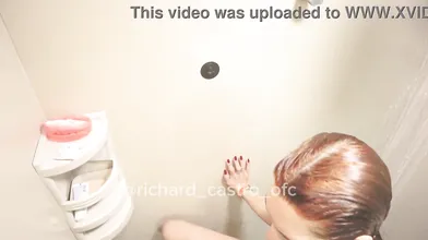 Corninho begged to fuck his wife reh Queen I didn't think twice I caught her in the full bathroom at red and sheer exclusive