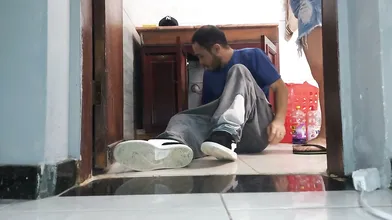 CUCKOLD WIFE receives plumber neighbor in skirt without panties