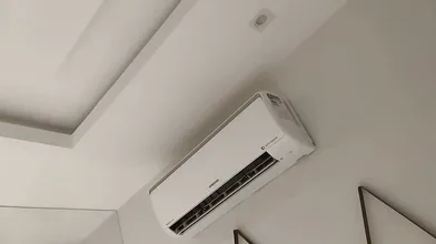 Making Of and Backstage recording from brazilian 18yo petite teen fucking hard with men at motel room