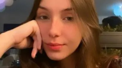 Novinha caiu na net brincando com a buceta, vazada pelo ex!! video...